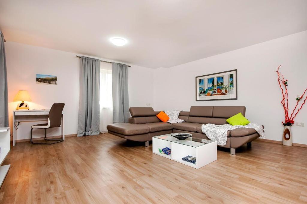 Aria Room And Apartmant Fuga Rovinj Eksteriør billede