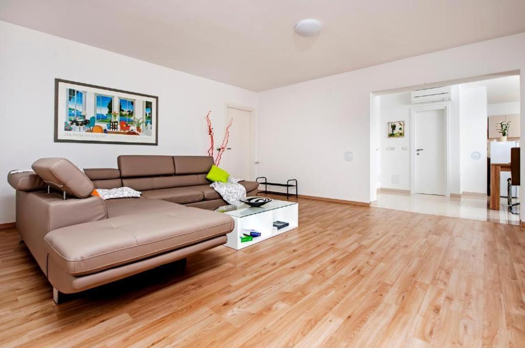 Aria Room And Apartmant Fuga Rovinj Eksteriør billede
